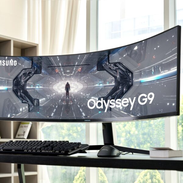 49" Odyssey G9 with 1000R Curved Display